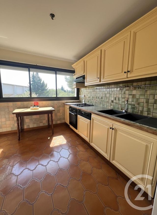 Appartement F4 &agrave; vendre - 4 pi&egrave;ces - 87 m2 - Martigues - 13 - PROVENCE-ALPES-COTE-D-AZUR