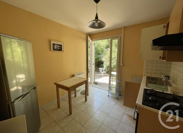 Appartement T2 &agrave; louer - 2 pi&egrave;ces - 34,50 m2 - Martigues - 13 - PROVENCE-ALPES-COTE-D-AZUR