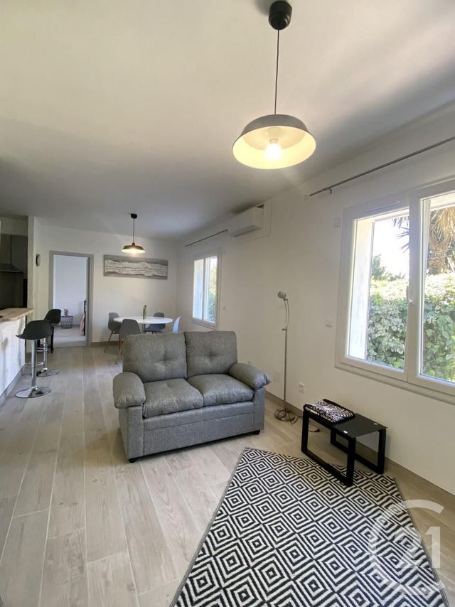 Appartement T2 &agrave; louer - 2 pi&egrave;ces - 48,20 m2 - Chateauneuf Les Martigues - 13 - PROVENCE-ALPES-COTE-D-AZUR