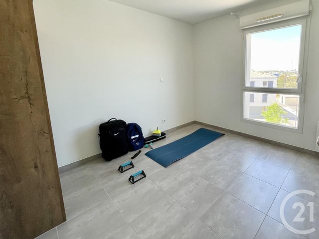 Appartement F2 &agrave; louer - 2 pi&egrave;ces - 45 m2 - Martigues - 13 - PROVENCE-ALPES-COTE-D-AZUR