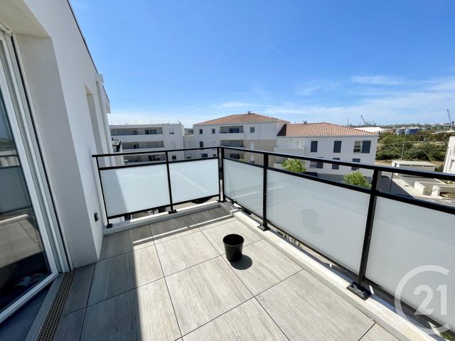 Appartement F2 &agrave; louer - 2 pi&egrave;ces - 45 m2 - Martigues - 13 - PROVENCE-ALPES-COTE-D-AZUR