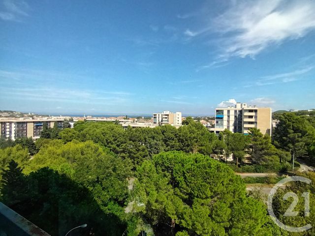 Appartement T4 &agrave; louer - 4 pi&egrave;ces - 72,93 m2 - Martigues - 13 - PROVENCE-ALPES-COTE-D-AZUR