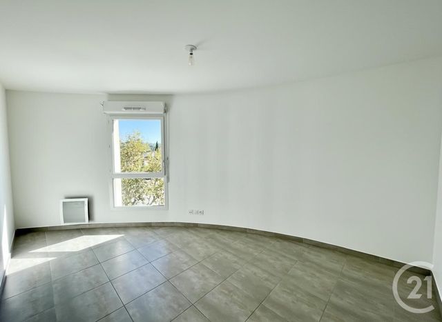 Appartement T3 &agrave; louer - 3 pi&egrave;ces - 61 m2 - Martigues - 13 - PROVENCE-ALPES-COTE-D-AZUR