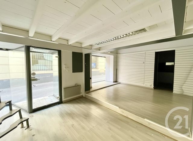 Local commercial à louer - 57.96 m2 - 13 - Bouches-du-Rhone