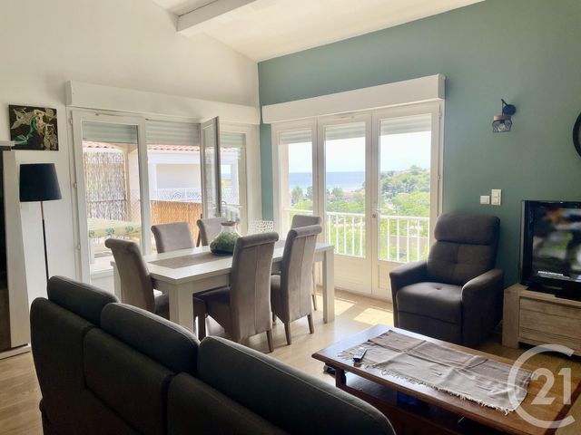 Appartement T4 &agrave; louer - 5 pi&egrave;ces - 97,13 m2 - Martigues - 13 - PROVENCE-ALPES-COTE-D-AZUR