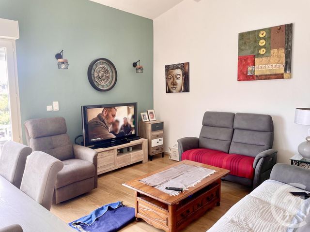 Appartement T4 &agrave; louer - 5 pi&egrave;ces - 97,13 m2 - Martigues - 13 - PROVENCE-ALPES-COTE-D-AZUR