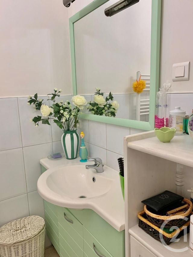 Appartement T4 à vendre - 4 pièces - 88 m2 - Martigues - 13 - PROVENCE-ALPES-COTE-D-AZUR