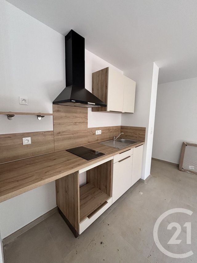 Appartement Studio à louer - 2 pièces - 32 m2 - Bastia - 202 - CORSE