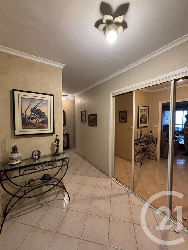 Appartement T3 à louer - 3 pièces - 91,18 m2 - Bastia - 202 - CORSE