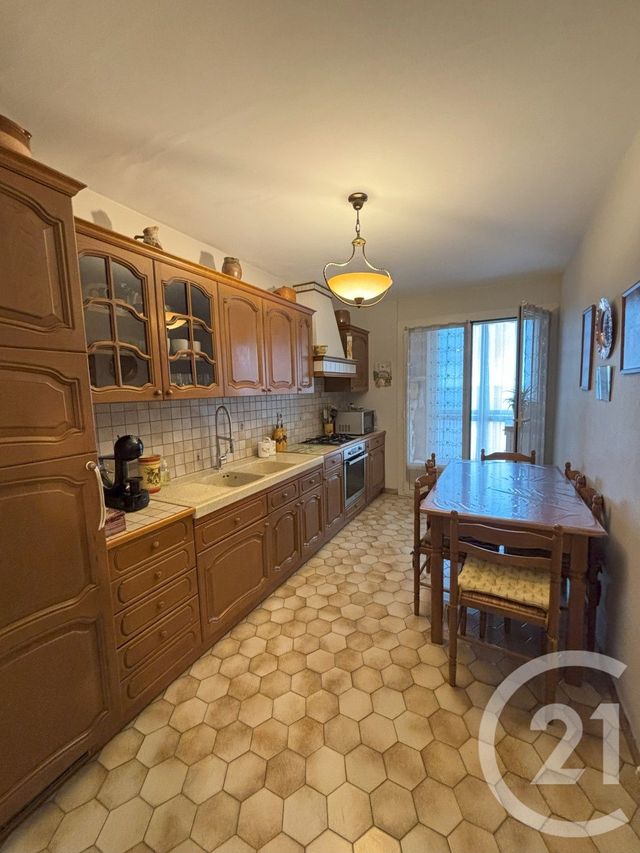 Appartement T3 à louer - 3 pièces - 91,18 m2 - Bastia - 202 - CORSE