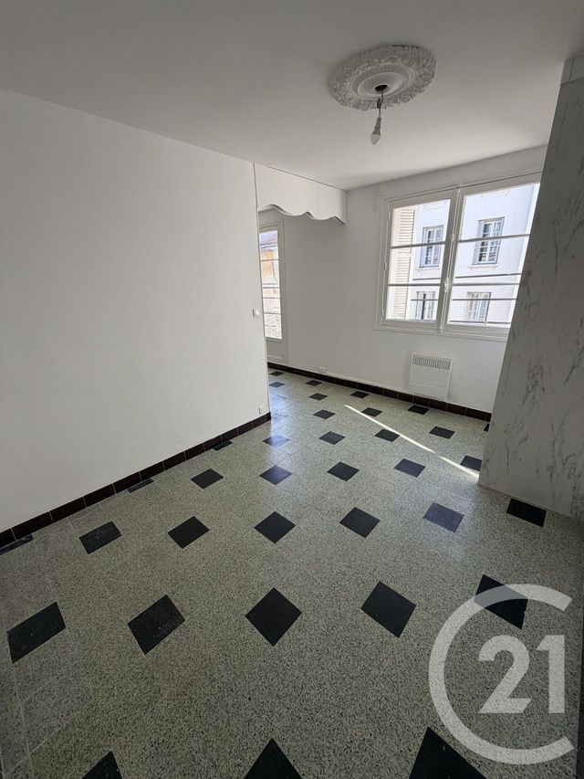 Appartement T3 à louer - 3 pièces - 55 m2 - Bastia - 202 - CORSE