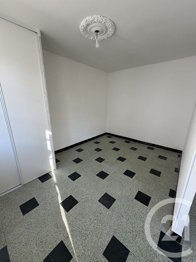Appartement T3 à louer - 3 pièces - 55 m2 - Bastia - 202 - CORSE