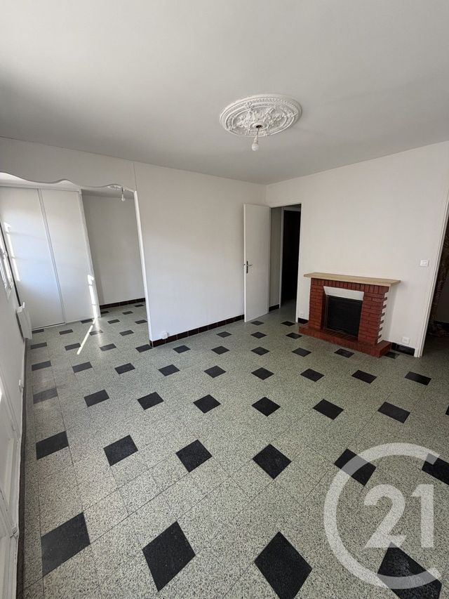 Appartement T3 à louer - 3 pièces - 55 m2 - Bastia - 202 - CORSE
