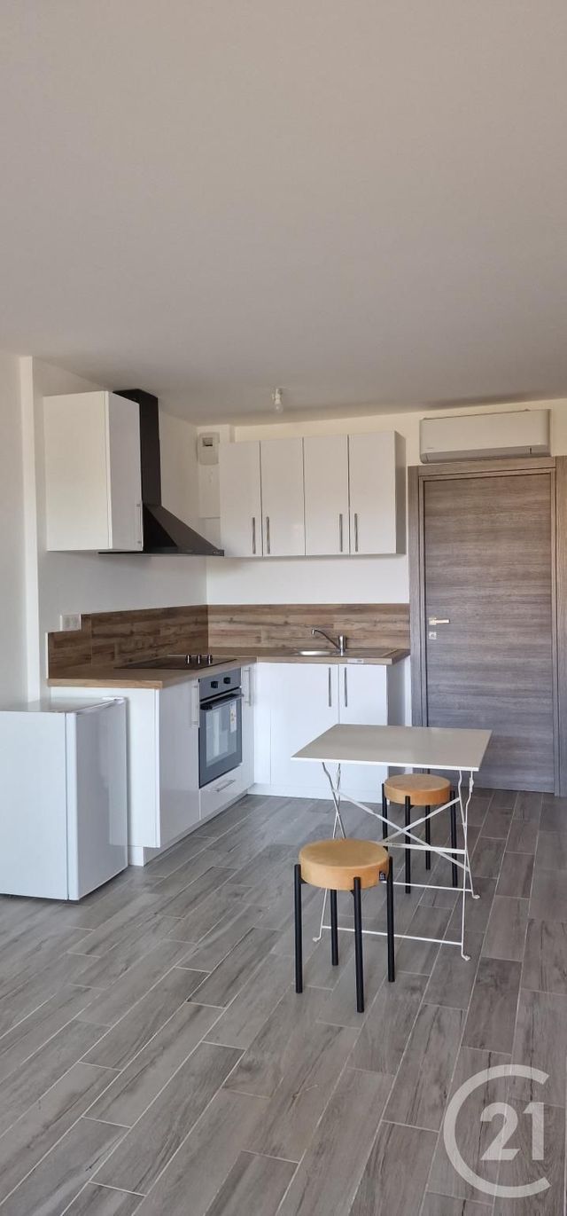 Appartement Studio &agrave; louer - 1 pi&egrave;ce - 32,70 m2 - Furiani - 202 - CORSE