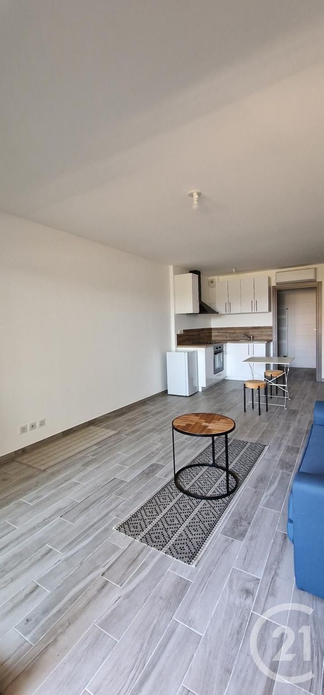 Appartement Studio &agrave; louer - 1 pi&egrave;ce - 32,70 m2 - Furiani - 202 - CORSE