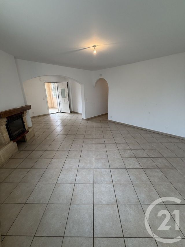 Appartement T4 &agrave; louer - 4 pi&egrave;ces - 72 m2 - Monte - 202 - CORSE