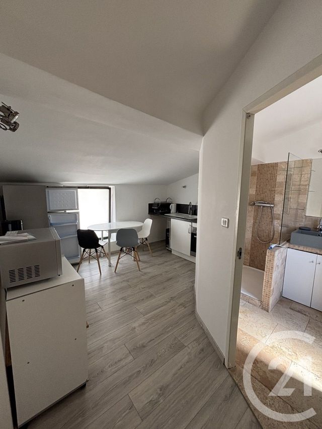 Appartement T2 &agrave; louer - 2 pi&egrave;ces - 43,17 m2 - Bastia - 202 - CORSE