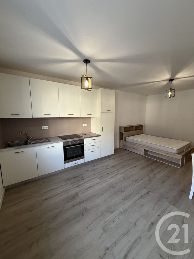Appartement Studio &agrave; louer - 1 pi&egrave;ce - 31,40 m2 - Bastia - 202 - CORSE