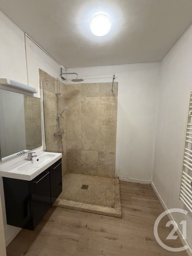 Appartement Studio &agrave; louer - 1 pi&egrave;ce - 31,40 m2 - Bastia - 202 - CORSE