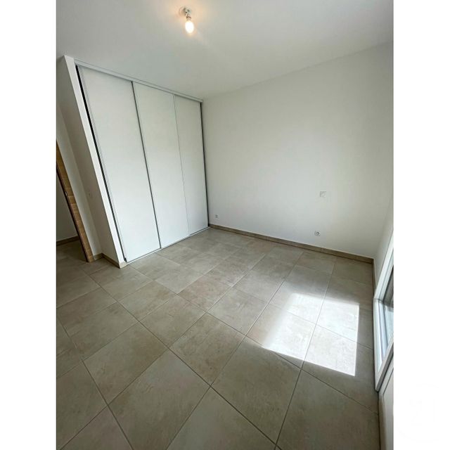 Appartement T2 &agrave; louer - 2 pi&egrave;ces - 44,90 m2 - Vescovato - 202 - CORSE