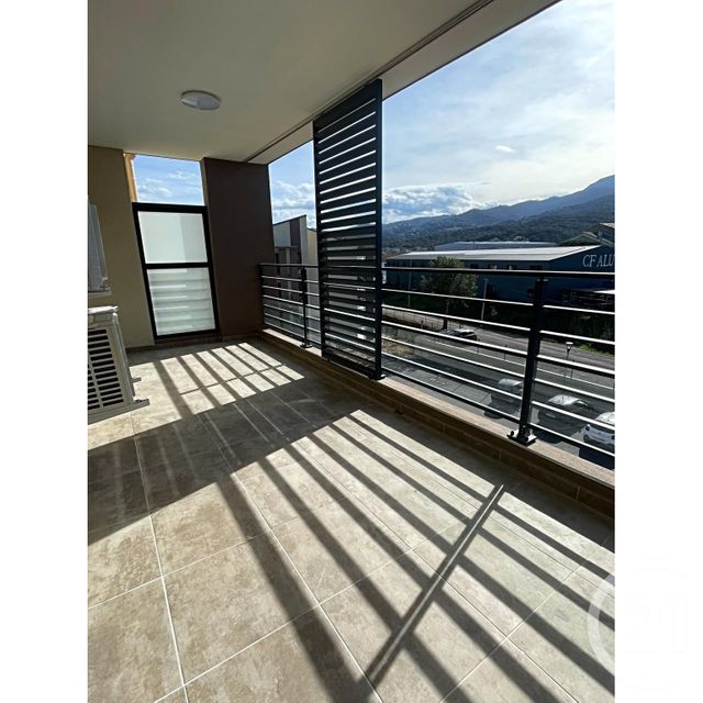 Appartement T2 &agrave; louer - 2 pi&egrave;ces - 44,90 m2 - Vescovato - 202 - CORSE
