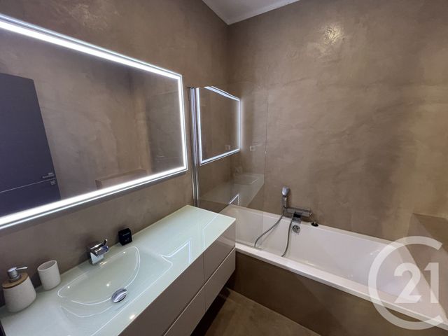 Appartement F5 &agrave; vendre - 5 pi&egrave;ces - 200 m2 - Santa Maria Di Lota - 202 - CORSE