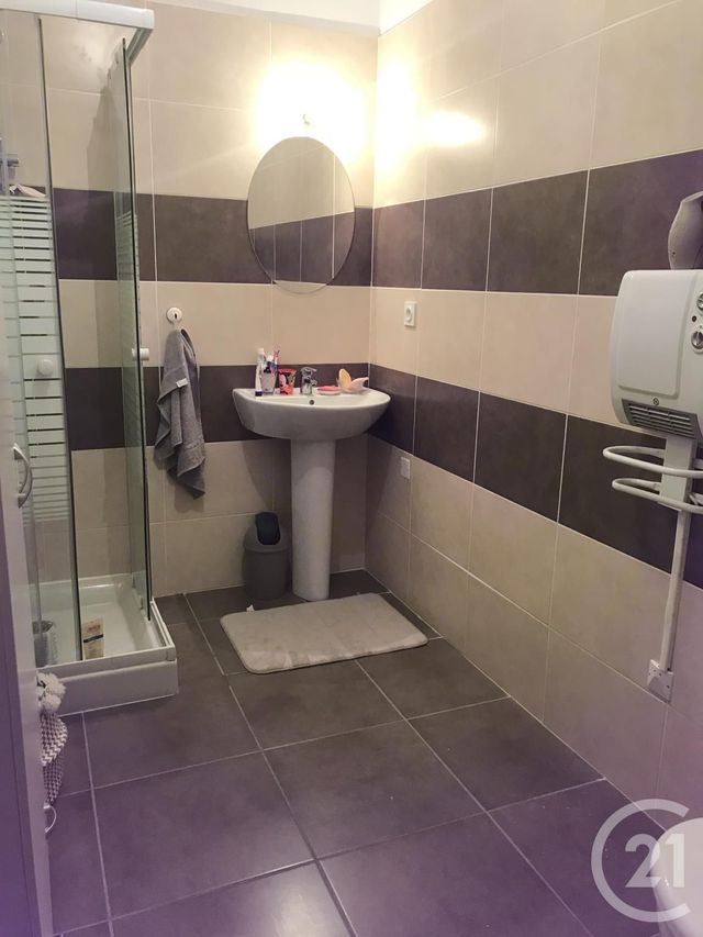 Appartement T2 &agrave; louer - 2 pi&egrave;ces - 37,85 m2 - Furiani - 202 - CORSE