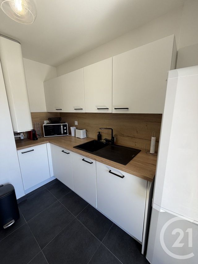 Appartement T2 &agrave; louer - 2 pi&egrave;ces - 40,94 m2 - Bastia - 202 - CORSE