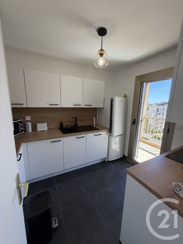 Appartement T2 &agrave; louer - 2 pi&egrave;ces - 40,94 m2 - Bastia - 202 - CORSE