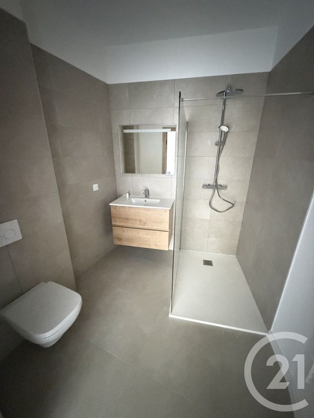 Appartement T2 &agrave; louer - 2 pi&egrave;ces - 43 m2 - Bastia - 202 - CORSE