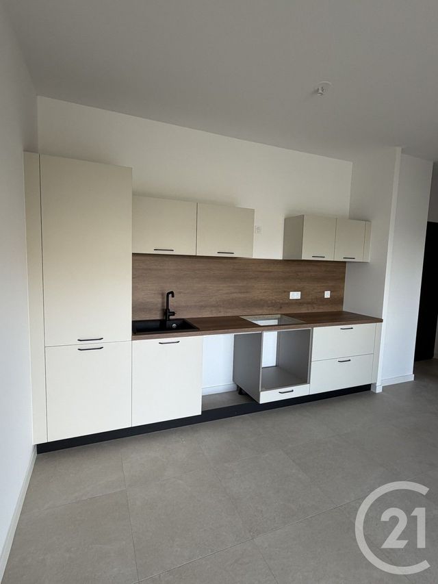 Appartement T2 &agrave; louer - 2 pi&egrave;ces - 43 m2 - Bastia - 202 - CORSE