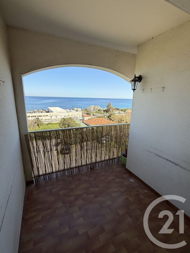 Appartement T3 &agrave; louer - 3 pi&egrave;ces - 68 m2 - Bastia - 202 - CORSE