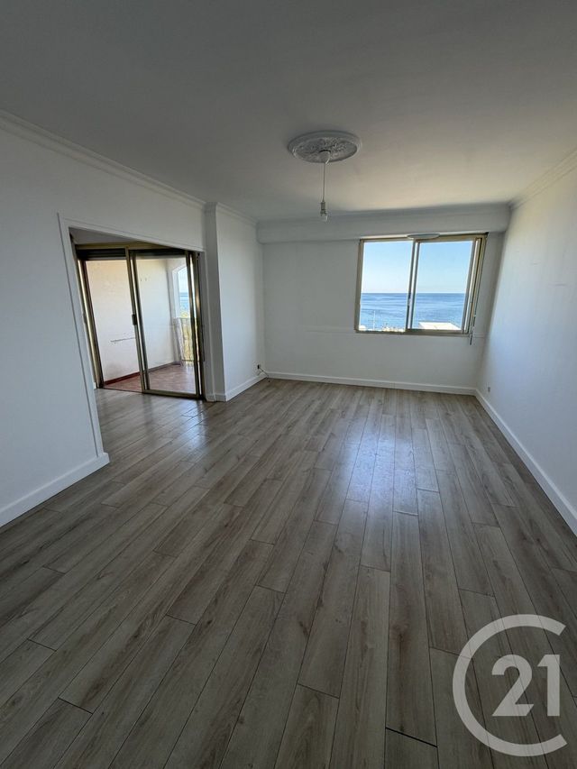 Appartement T3 &agrave; louer - 3 pi&egrave;ces - 68 m2 - Bastia - 202 - CORSE