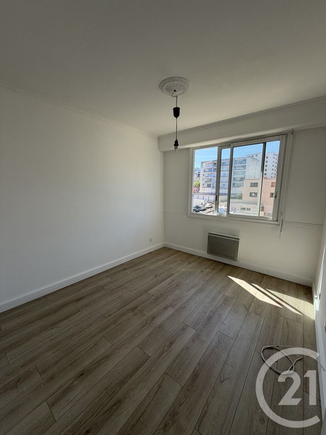 Appartement T3 &agrave; louer - 3 pi&egrave;ces - 68 m2 - Bastia - 202 - CORSE