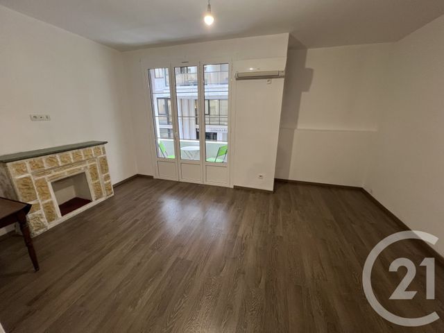 Appartement T3 &agrave; louer - 3 pi&egrave;ces - 64 m2 - Bastia - 202 - CORSE