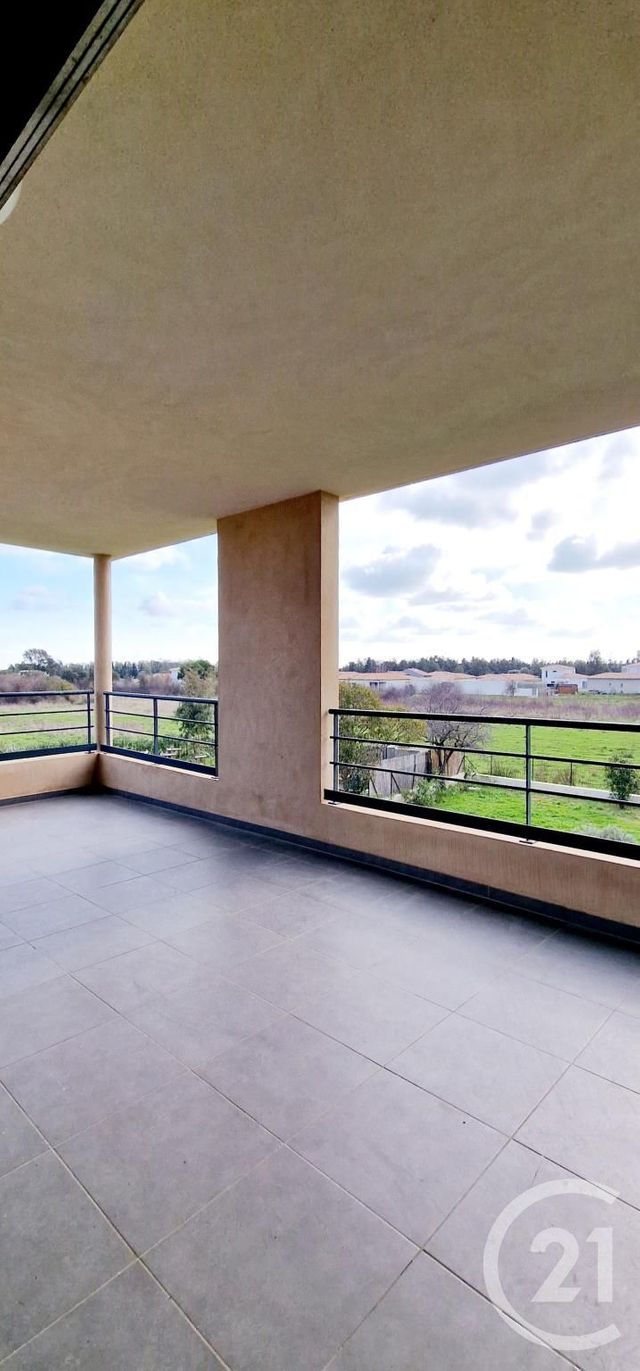 Appartement T3 &agrave; louer - 3 pi&egrave;ces - 71,56 m2 - Lucciana - 202 - CORSE