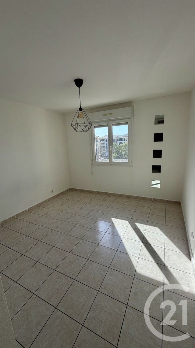 Appartement T2 &agrave; louer - 2 pi&egrave;ces - 50 m2 - Bastia - 202 - CORSE