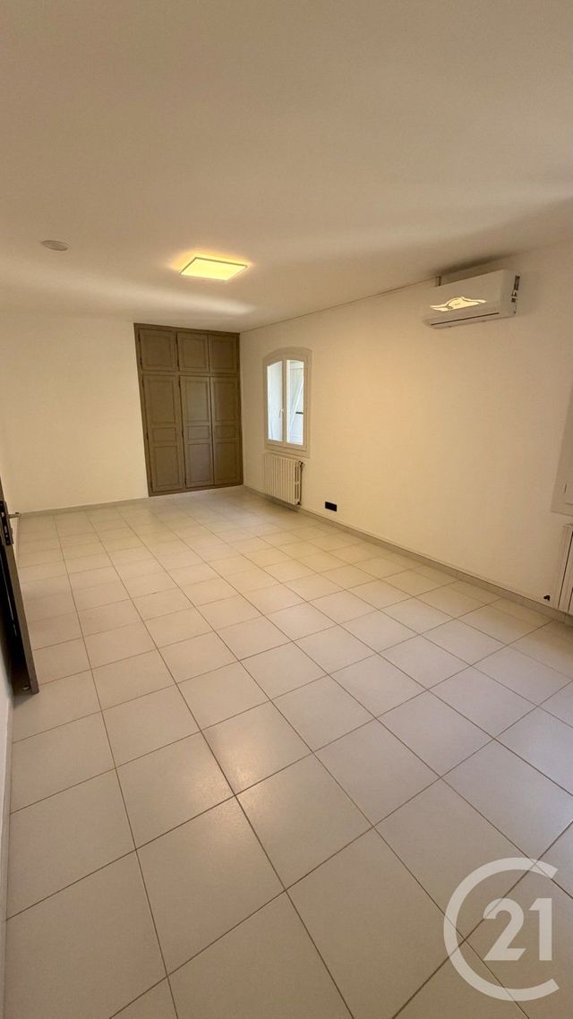 Local commercial à louer - 25.06 m2 - 202 - Haute-Corse