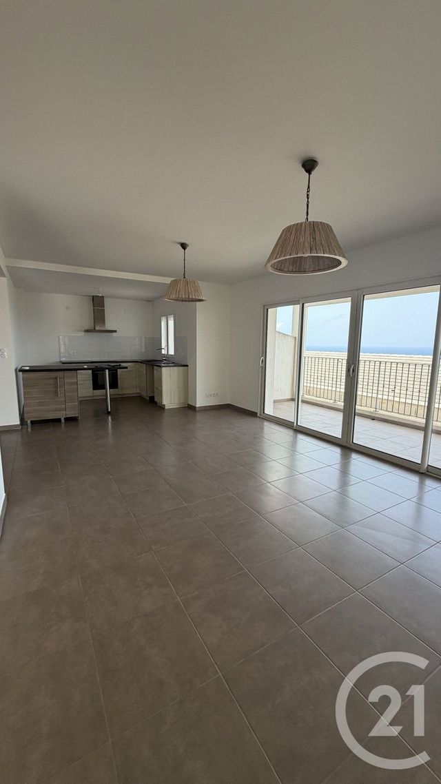 Maison &agrave; louer - 5 pi&egrave;ces - 129,38 m2 - San Martino Di Lota - 202 - CORSE