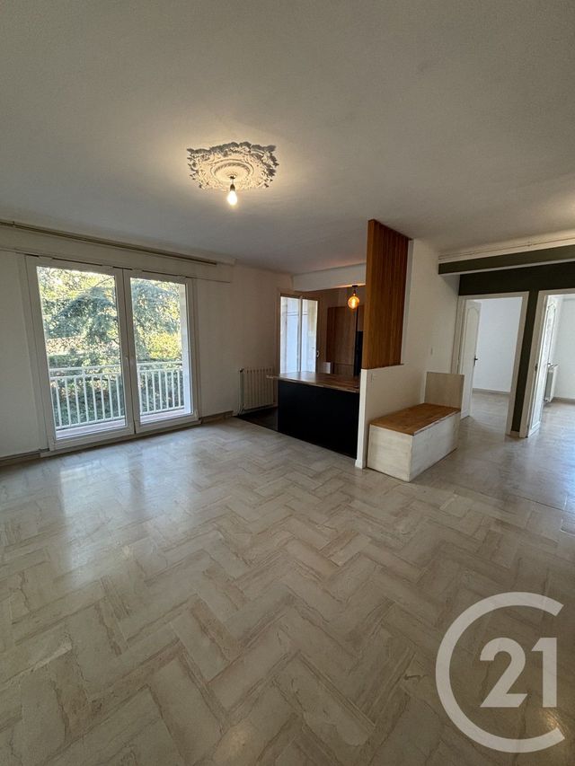 Appartement T3 &agrave; louer - 3 pi&egrave;ces - 66,43 m2 - Bastia - 202 - CORSE