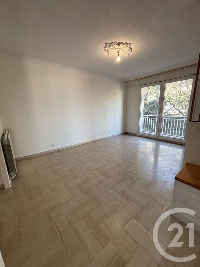 Appartement T3 &agrave; louer - 3 pi&egrave;ces - 66,43 m2 - Bastia - 202 - CORSE