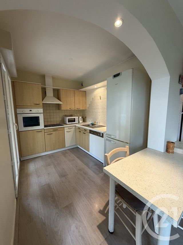 Appartement T2 &agrave; louer - 2 pi&egrave;ces - 47,30 m2 - Biguglia - 202 - CORSE