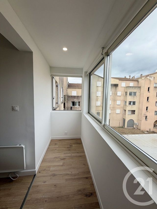 Appartement Local &agrave; louer - 1 pi&egrave;ce - 29,45 m2 - Lucciana - 202 - CORSE