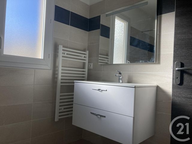 Appartement F2 &agrave; louer - 2 pi&egrave;ces - 46 m2 - Borgo - 202 - CORSE