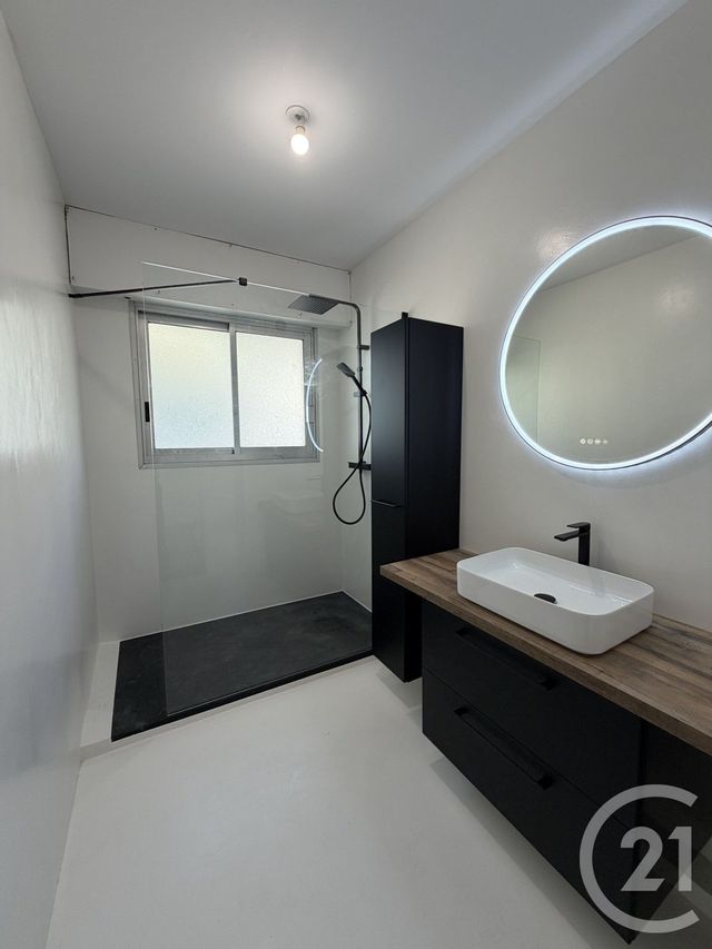 Appartement T3 &agrave; louer - 3 pi&egrave;ces - 80 m2 - Ville Di Pietrabugno - 202 - CORSE