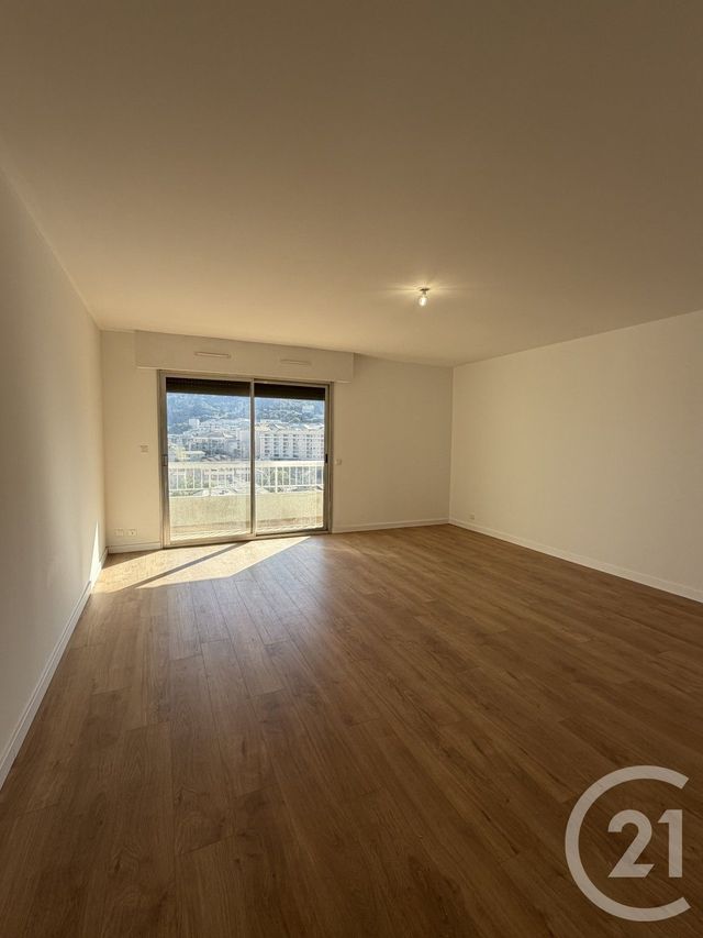 Appartement T3 &agrave; louer - 3 pi&egrave;ces - 80 m2 - Ville Di Pietrabugno - 202 - CORSE
