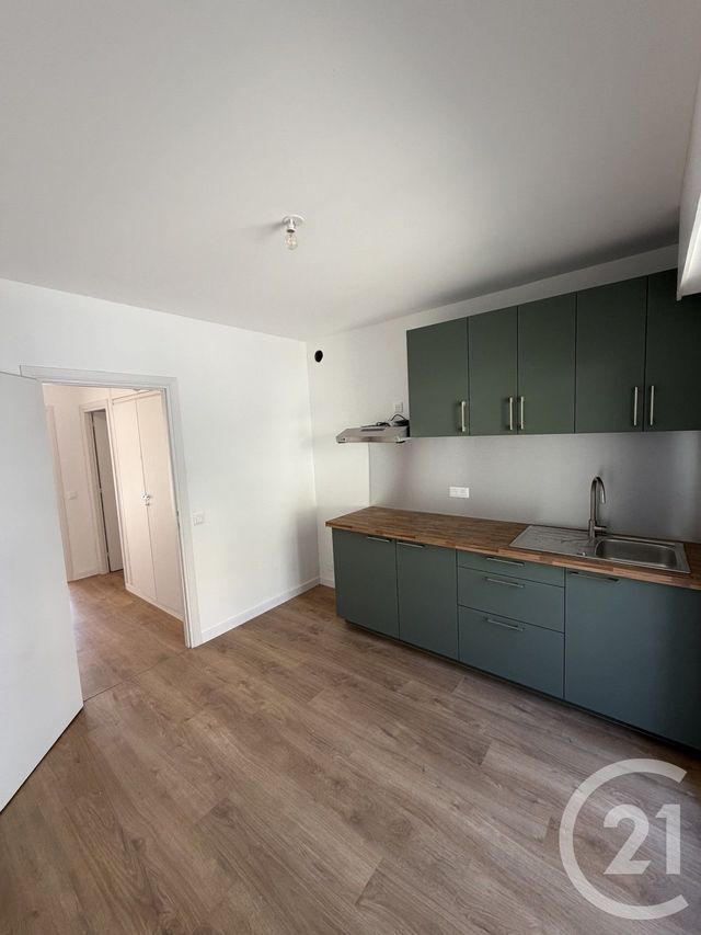 Appartement T3 &agrave; louer - 3 pi&egrave;ces - 80 m2 - Ville Di Pietrabugno - 202 - CORSE