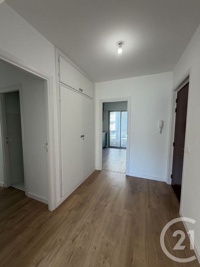 Appartement T3 &agrave; louer - 3 pi&egrave;ces - 80 m2 - Ville Di Pietrabugno - 202 - CORSE