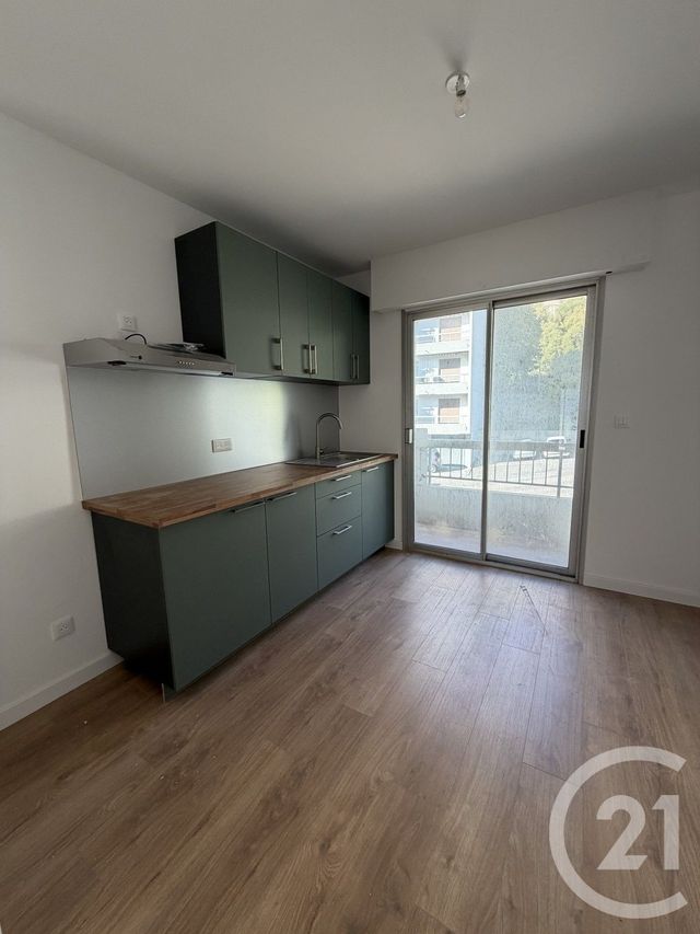 Appartement T3 &agrave; louer - 3 pi&egrave;ces - 80 m2 - Ville Di Pietrabugno - 202 - CORSE