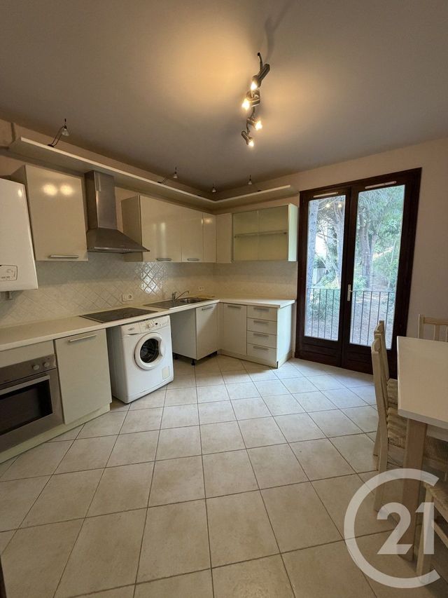 Appartement T4 &agrave; louer - 4 pi&egrave;ces - 93 m2 - Ville Di Pietrabugno - 202 - CORSE